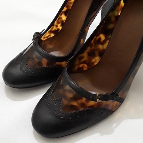 Burberry Leopard Leather/PVC Brouge Pumps - Picture 3 of 15